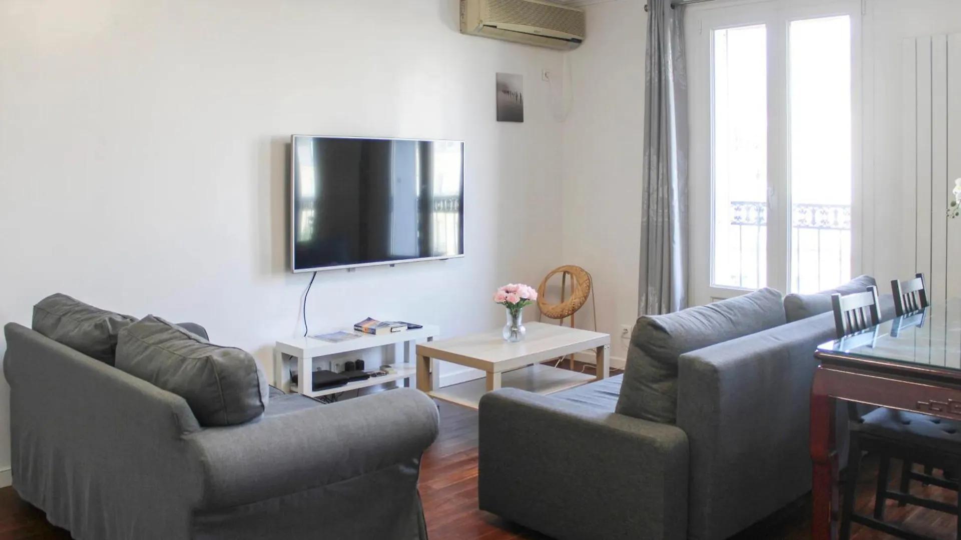 Beautiful And Spacious Apartment In The 10Th Paris